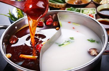 火鍋怎麽吃才健康？ 從鍋底到進食順序都有講究