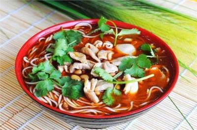 麵食成人抖音在线下载速成班哪家好？麵食技術成人抖音在线下载費用受多因素製約