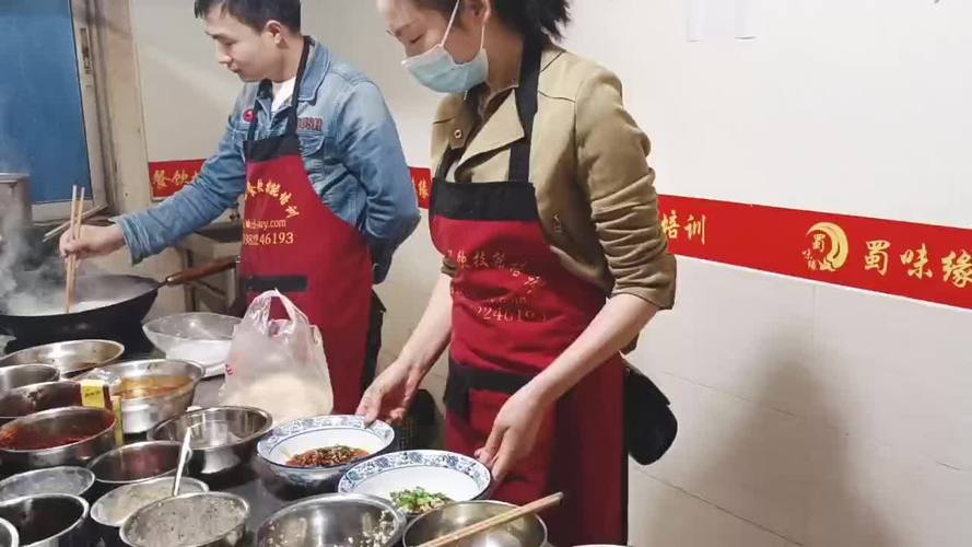 成都麵食技術成人抖音在线下载中心哪家好？掌握麵食製作技藝