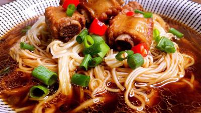 有哪些成人抖音在线下载麵食機構？91抖音成年版官方网站麵食技術成人抖音在线下载學校費用解析